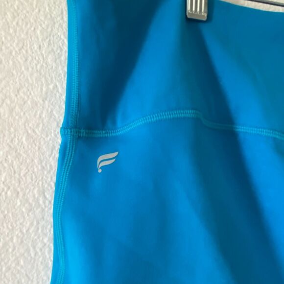 Fabletics Motion 365 Size 4X High-Waisted Blue Bike Shorts  6" Inseam - Picture 4 of 10